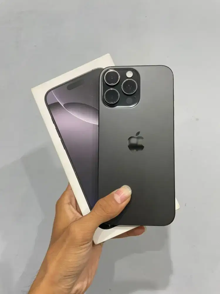 IPHONE 16 PRO MAX 1TB WARNA HITAM 225 IBOX SECOND MULUS