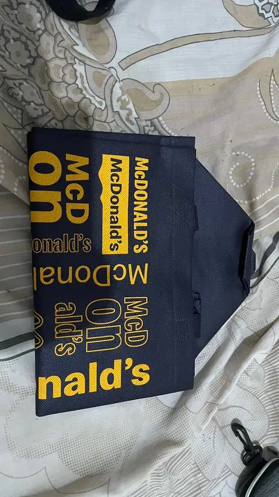 tote bag mcd hitam