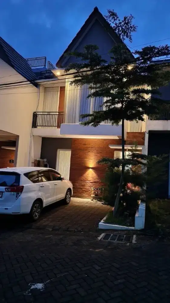 Rumah Cantik Merjosari Malang