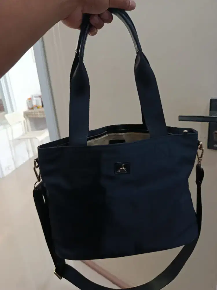 Tas Povilo untuk cewe