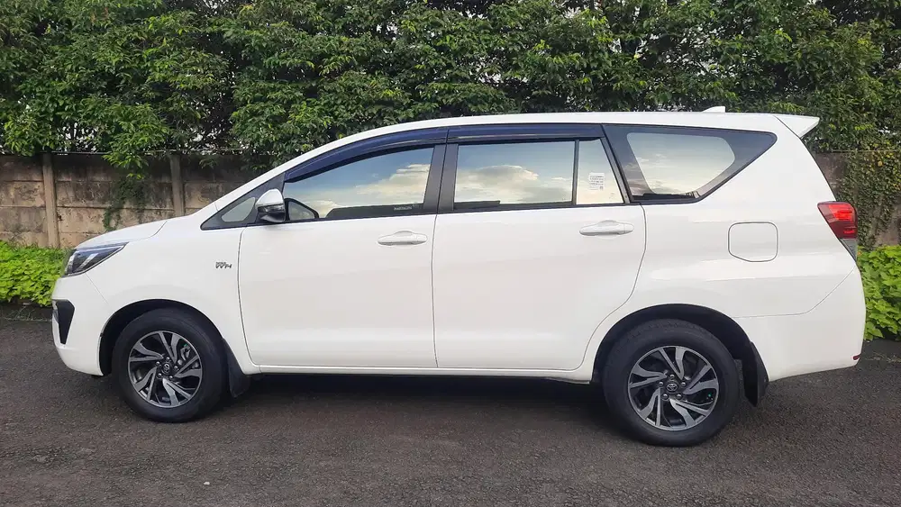 Toyota Kijang Innova 2021 Bensin