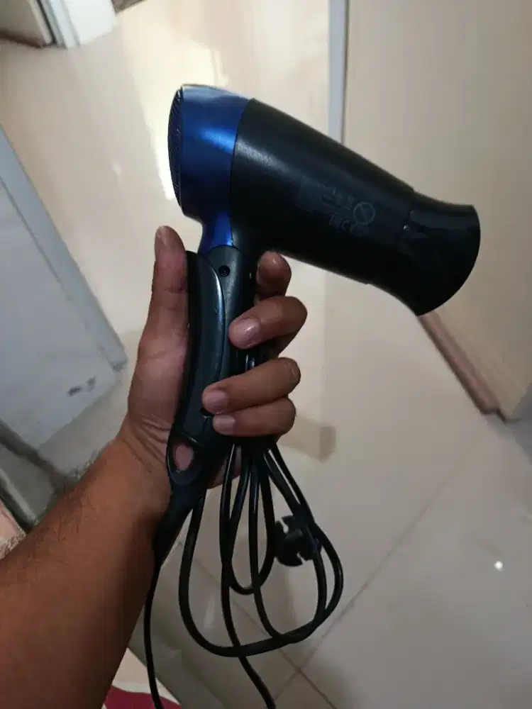 Hairdryer merk remington