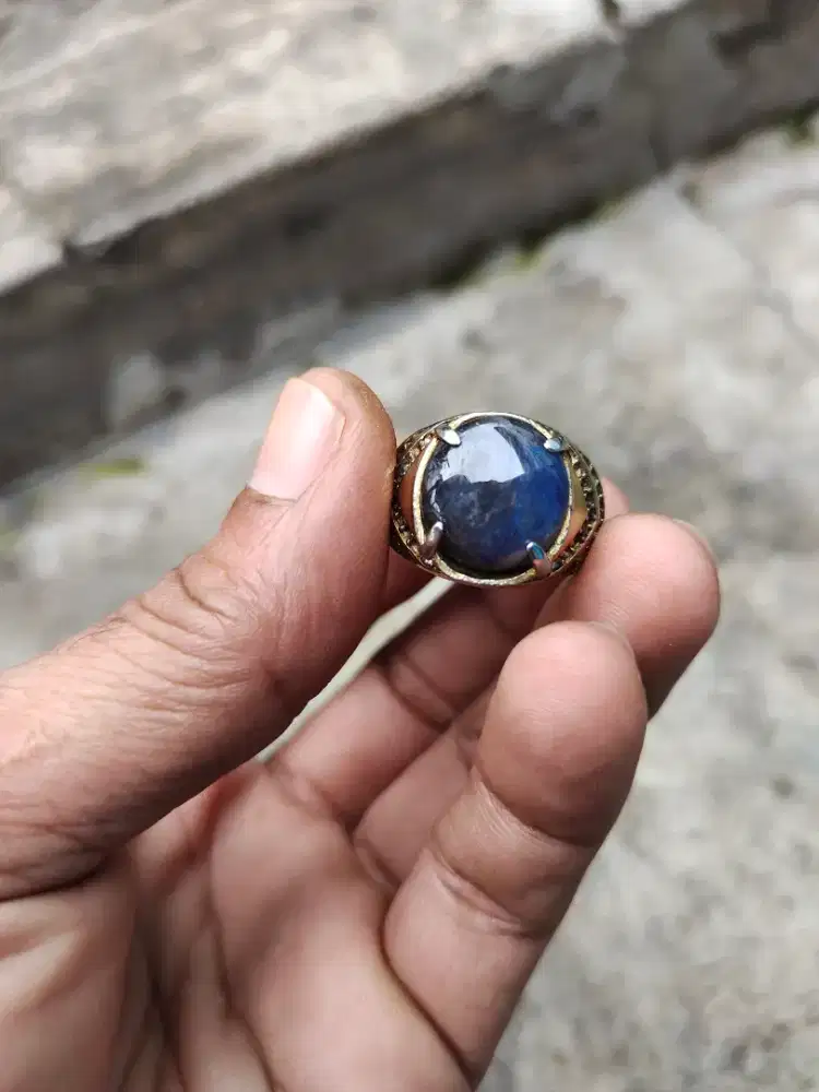 Cincin batu permata blue safir