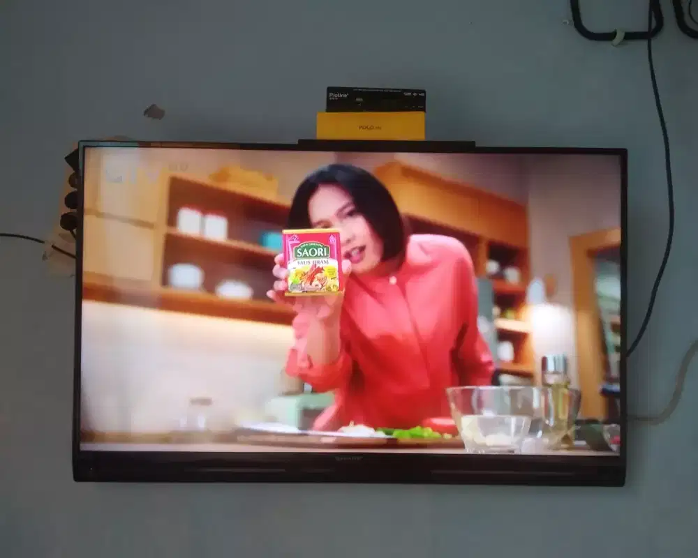 Sharp aquos 43in bukan smart tv