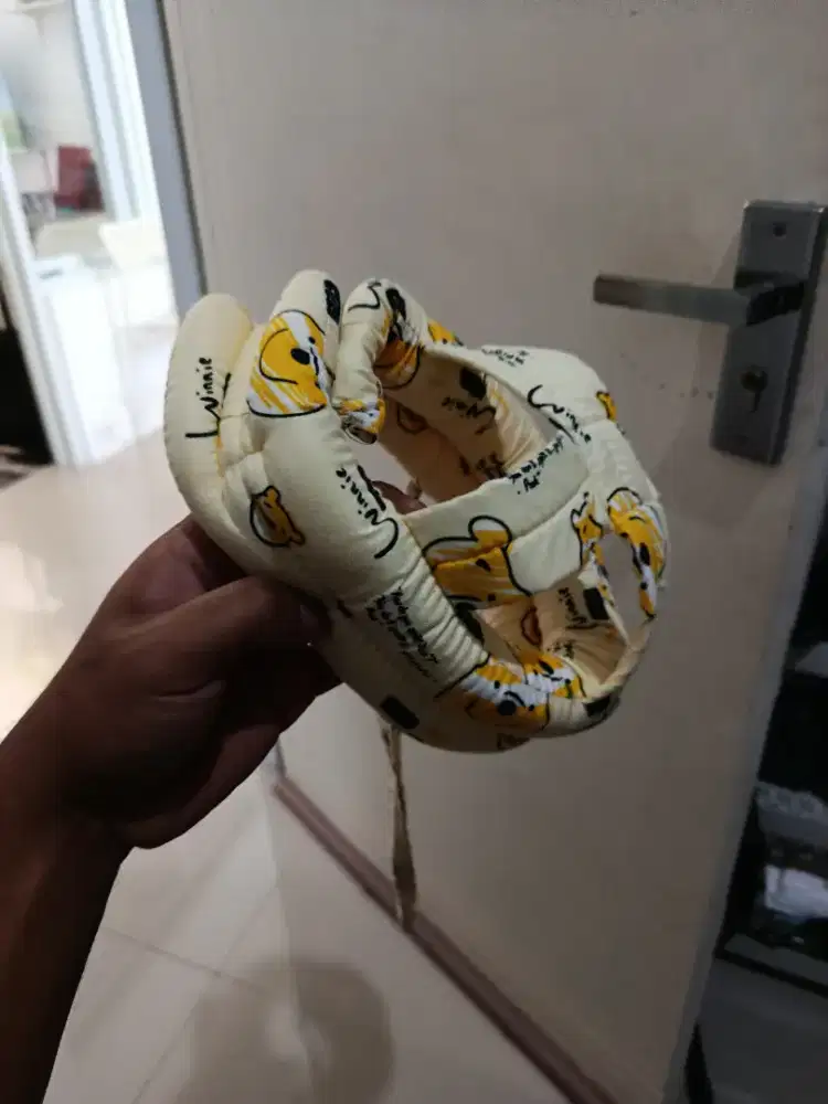 Pelindung kepala bayi