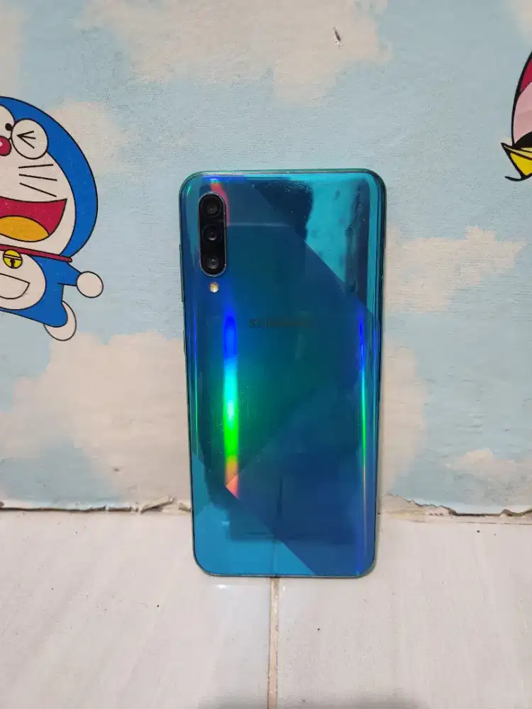 SAMSUNG A50s 
NFC
RAM 4/64gb