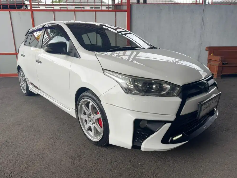 Toyota Yaris S TRD matic 2015