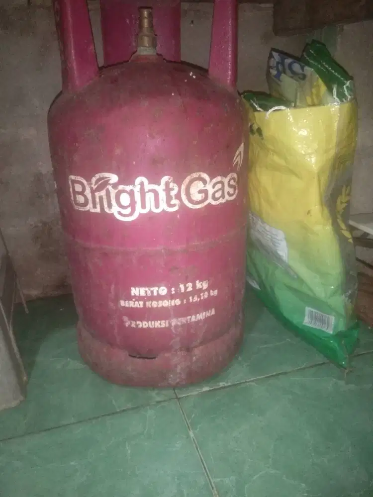 Tabung gas 12 kg tidak berisi