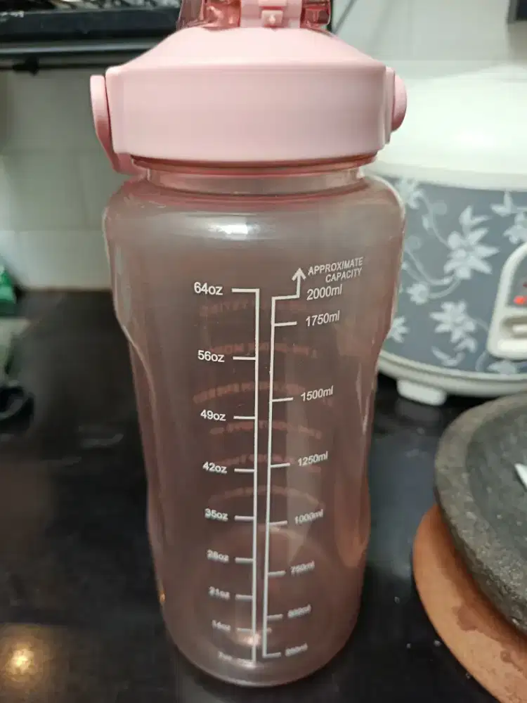 Tumbler 2 liter gak kepakai