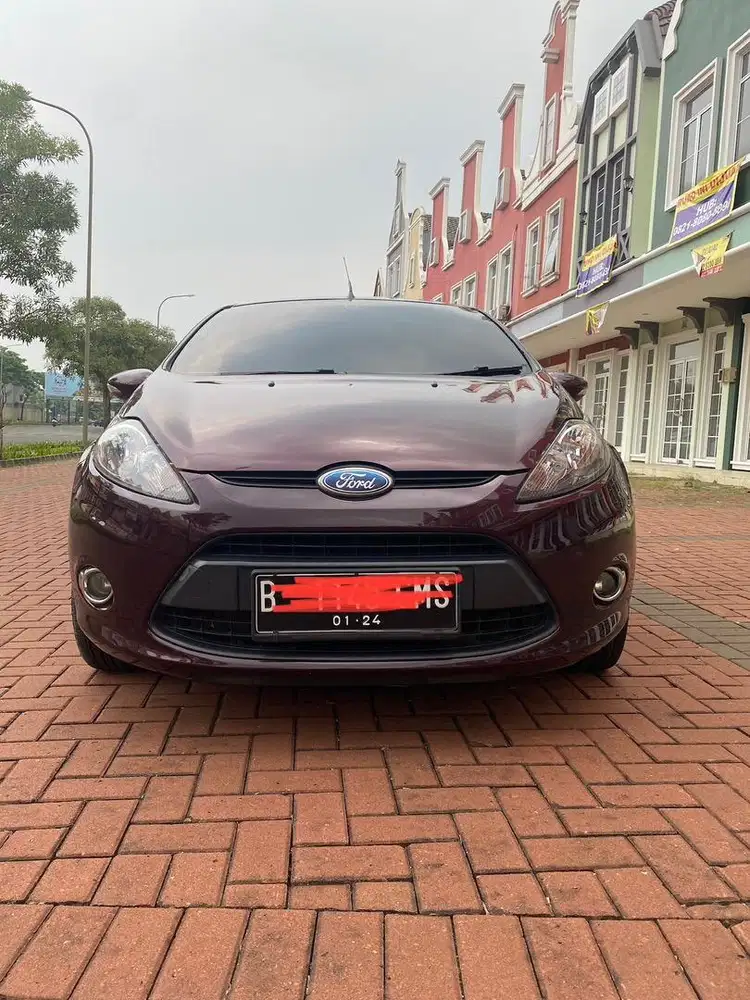 DIJUAL - FORD FIESTA TREND 1,4