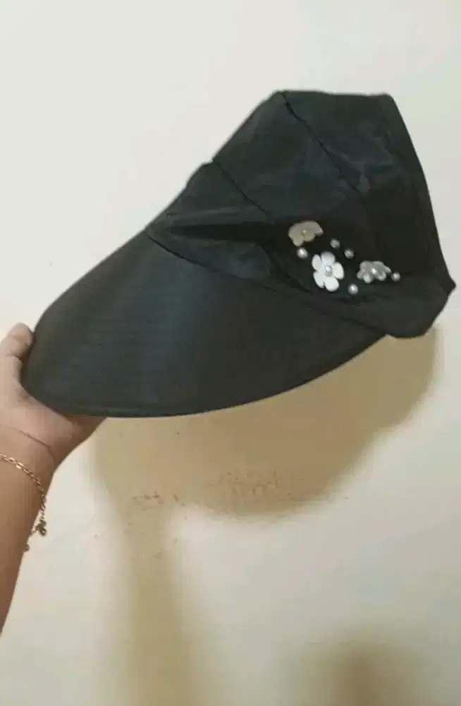 Topi Wanita Lagi Trend Outdoor