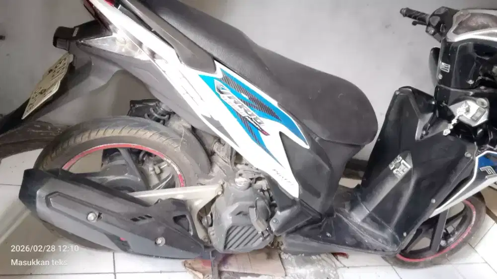 Vario KZR 125cc 2013 mesin bagus standaran