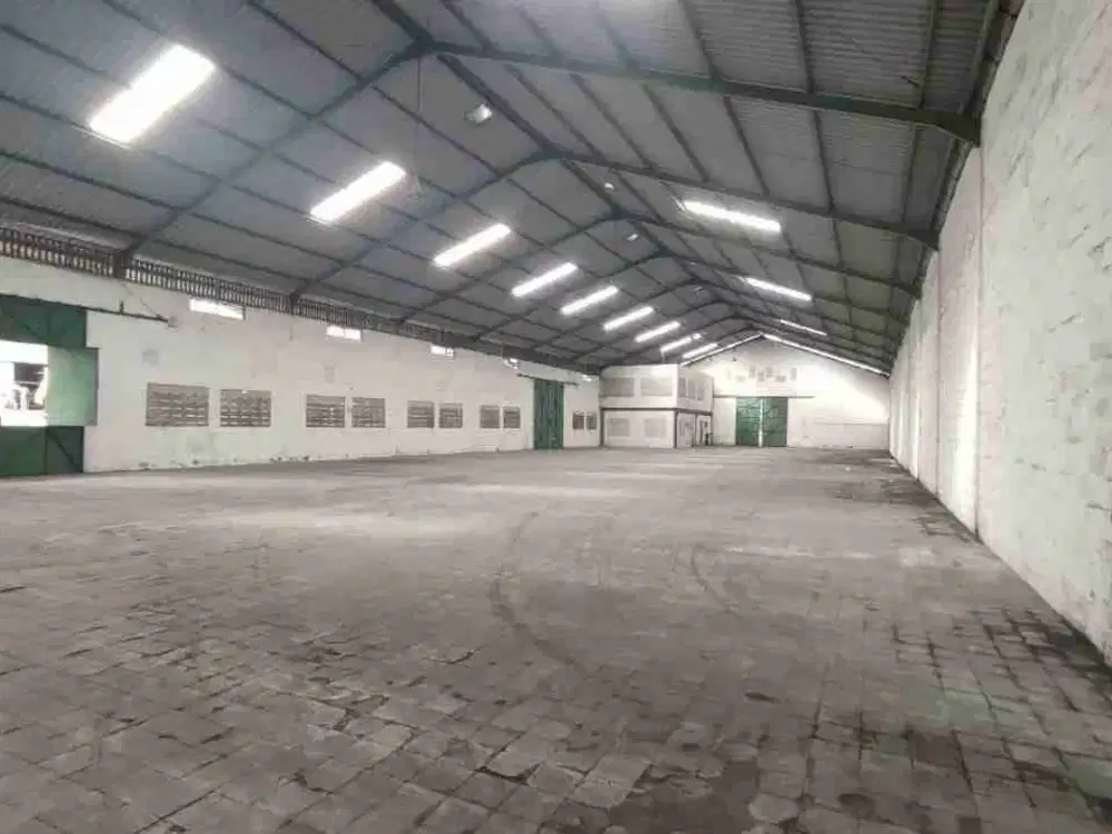 disewakan gudang tambak sawah