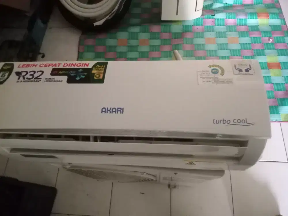 Ac bekas 1/2pk free pasang pipa 3m