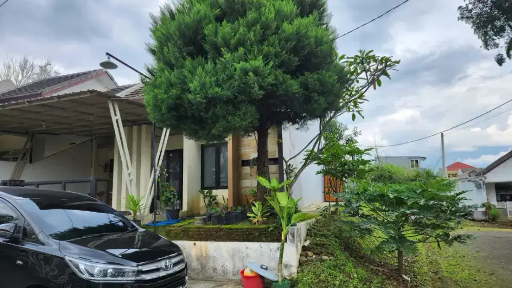 RUMAH BATU MALANG LOKASI HOKI 2 KAMAR TIDUR 2 KAMAR MANDI DAPUR LUAS