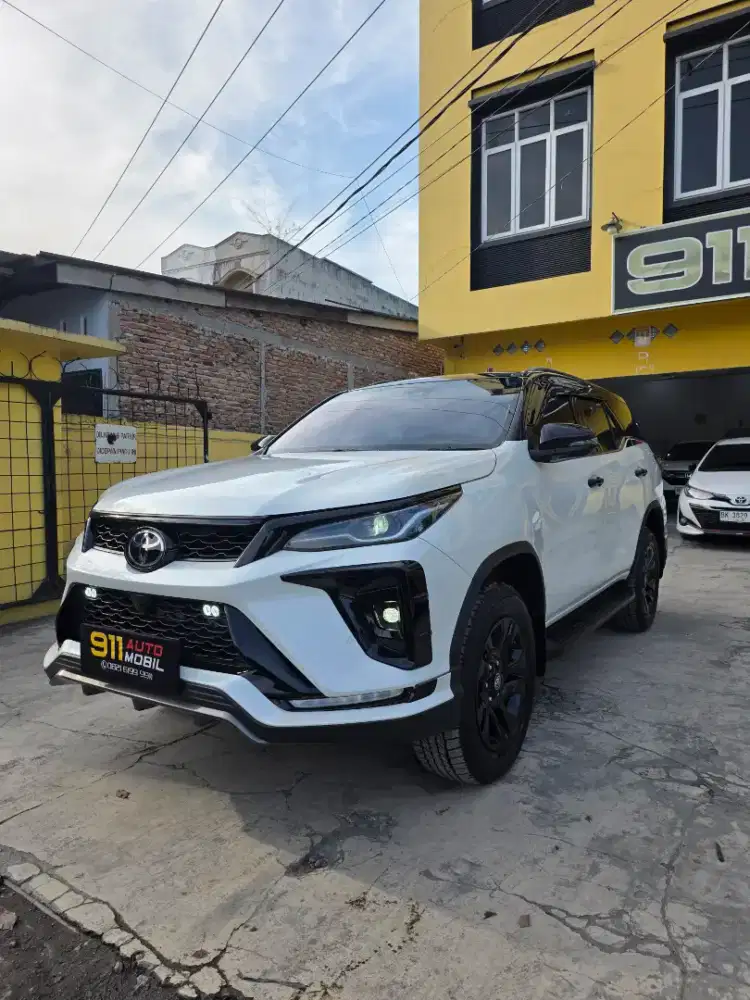 TOYOTA FORTUNER VRZ 2.8 GR TSS AT TAHUN 2025