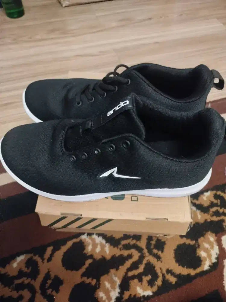 sepatu ando BSC hitam/putih