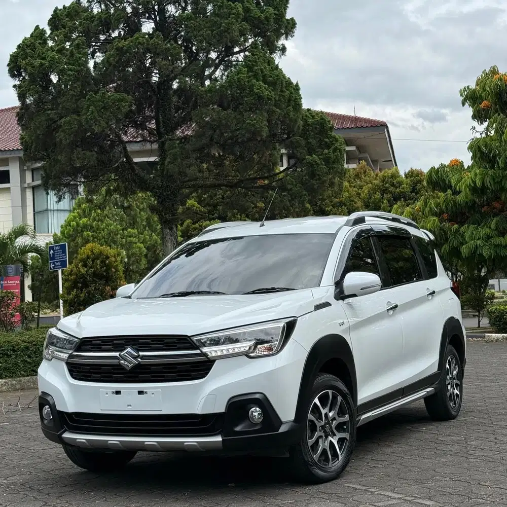 Tdp10jt Suzuki XL7 Alpha 2021 At Putih Istimewa