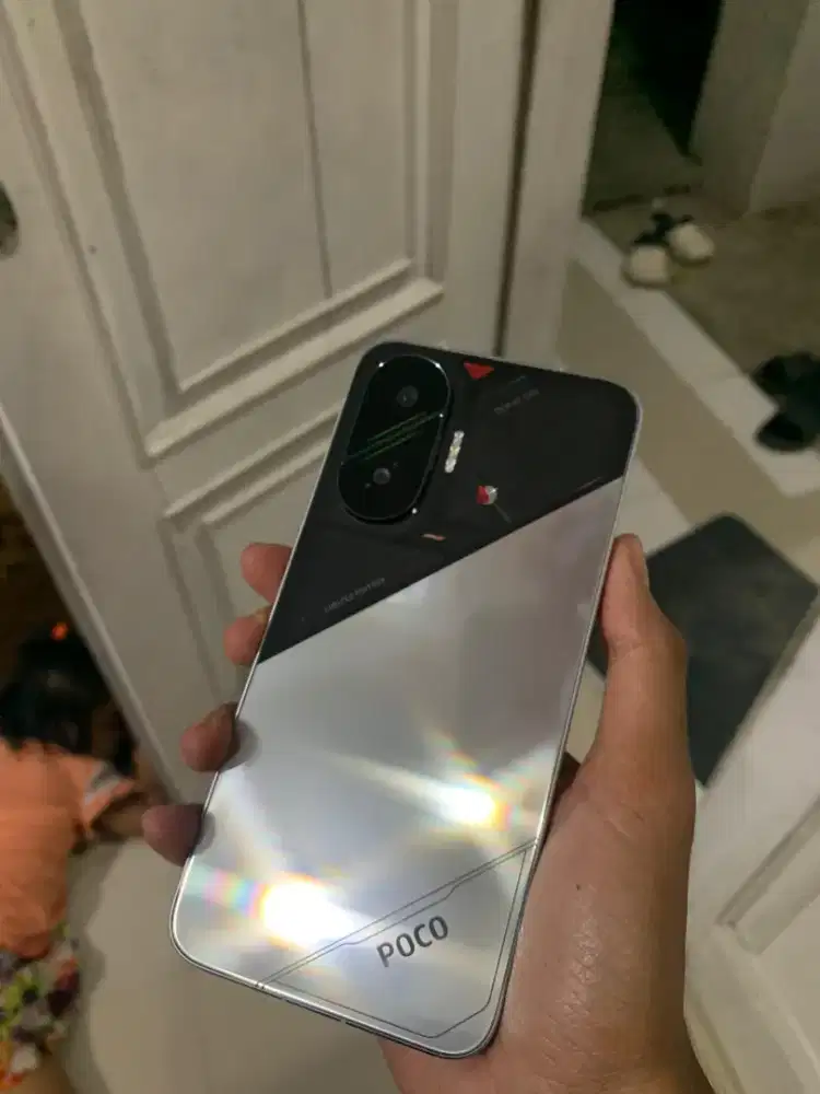 POCO F7 12/512GB