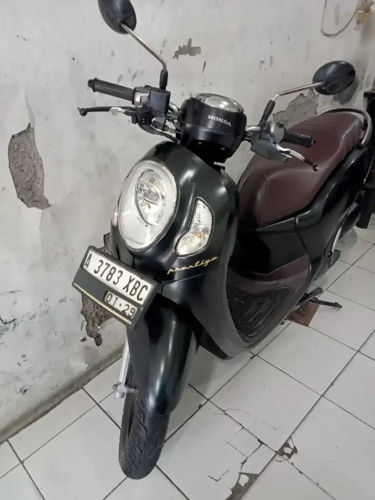 Scoopy prestige 2023