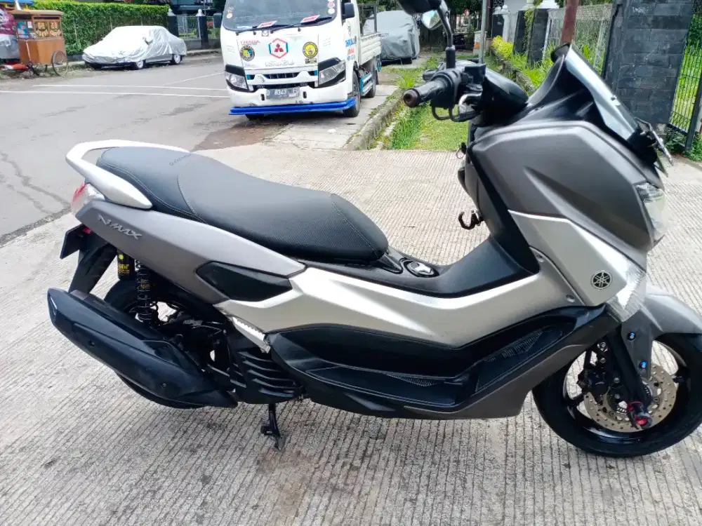 . NMAX NON ABS.2017PANJANG SAMSAT KDYA BANDUNG