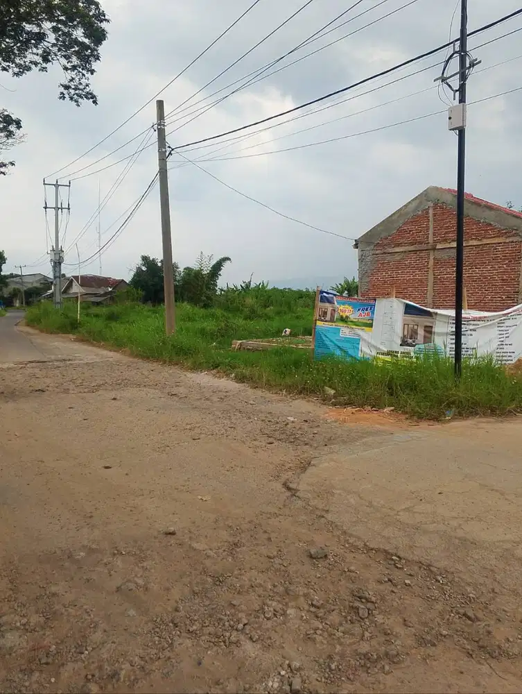 Kavling Strategis Luas Siap Bangun Tegalluar Sapan