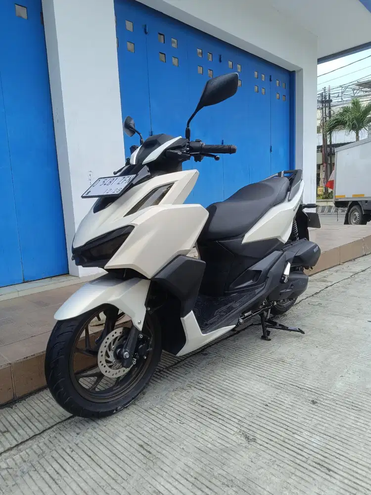Honda Vario 160 CBS 2023 mulus