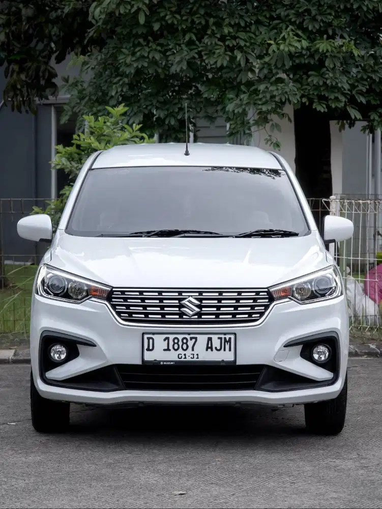 Suzuki Ertiga GL matic 2021 putih