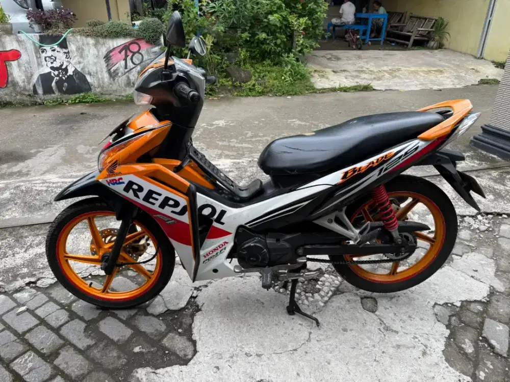 Blade Repsol injeksi THN 2015 plat AB Bantul