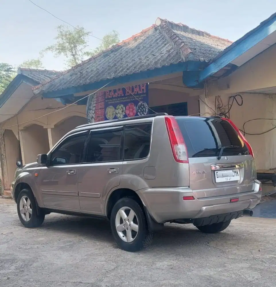 Nissan X-Trail 2005 Bensin