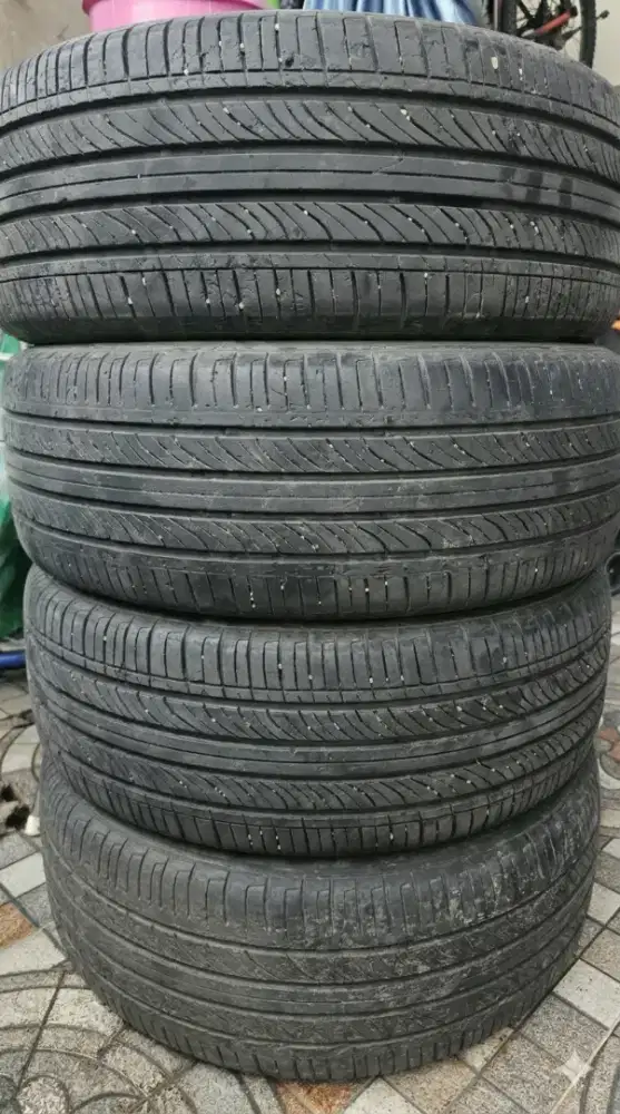 Ban bekas GT Champiro Ecotec