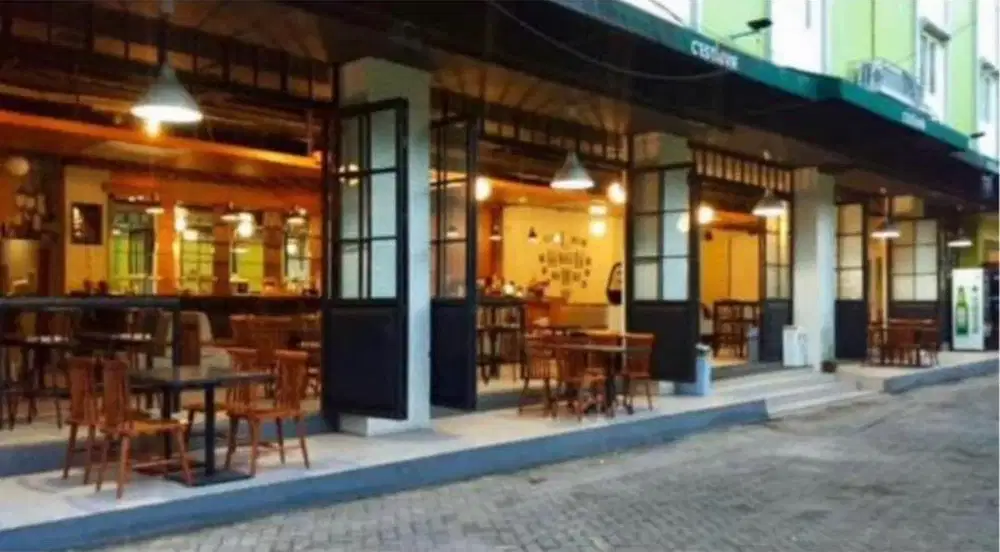 Disewakan cafe lokasi strategis