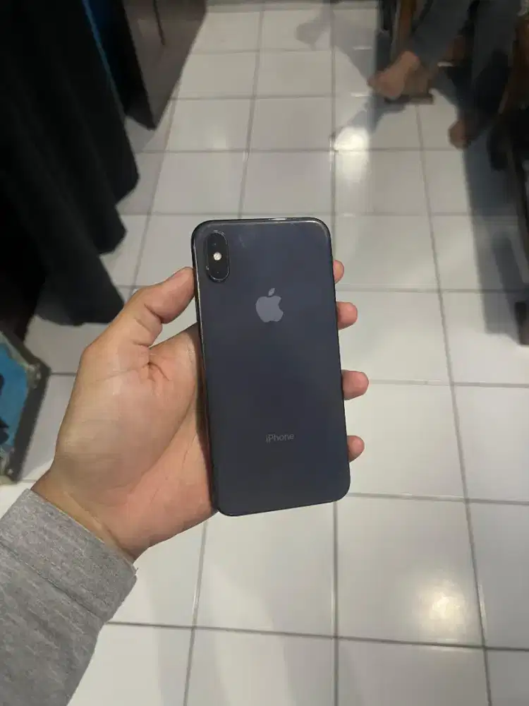 iPhone x 64gb inter
