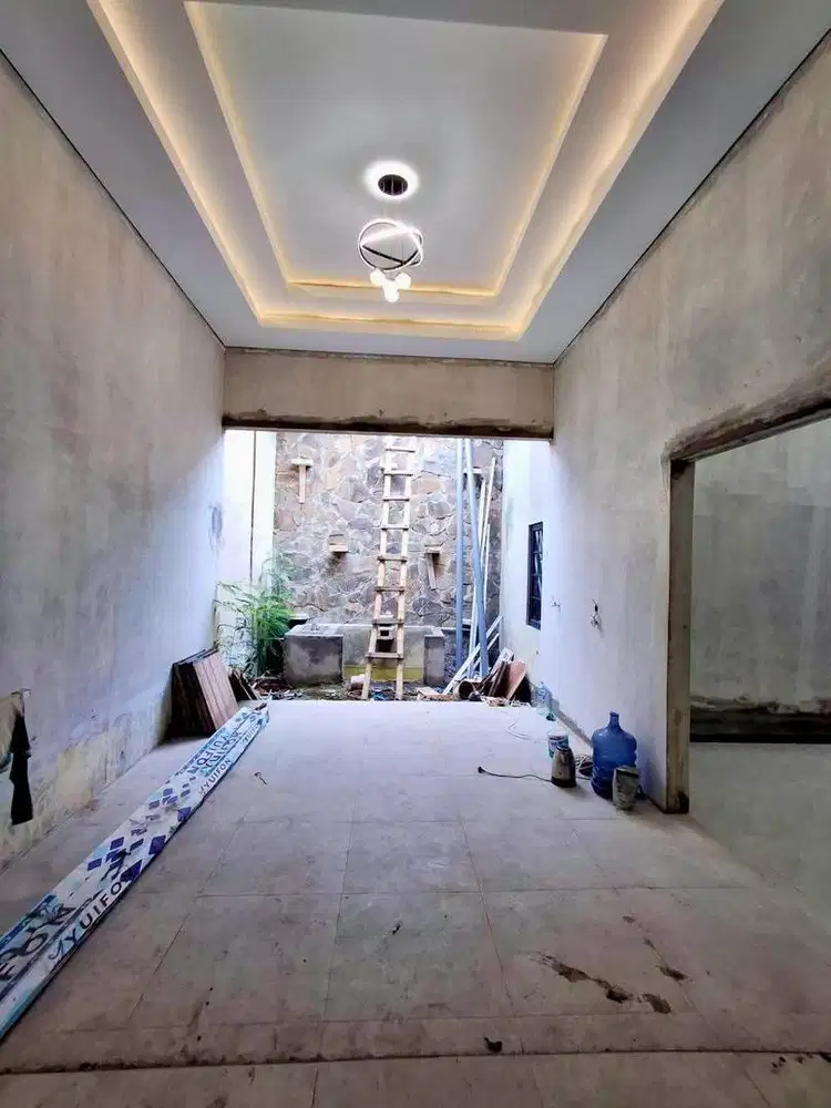 RUMAH BARU MEWAH DI PERUMAHAN BPD TLOGOMULYO PEDURUNGAN