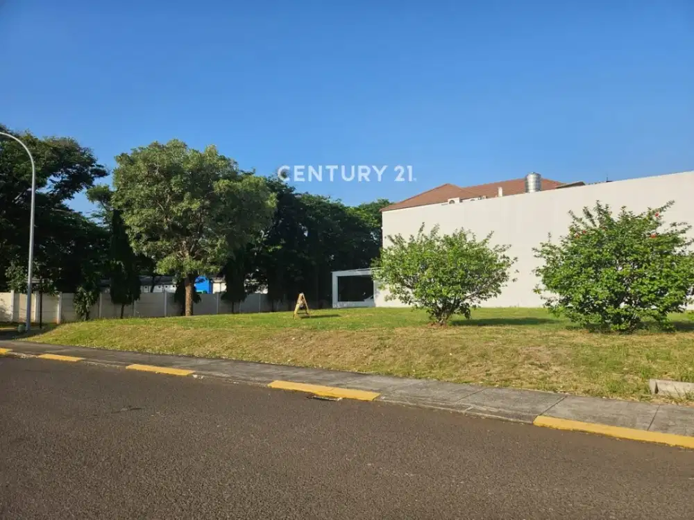 Tanah Kavling Luas Hoek Dengan Lokasi Premium Di JGC Cakung