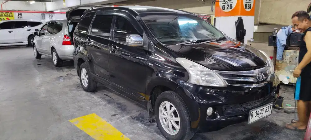 Toyota Avanza G 1.3 manual promo menarik TDP 10% 2015