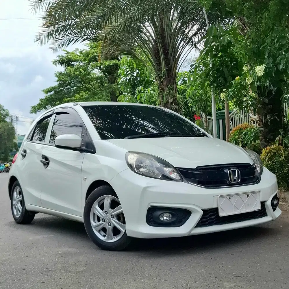 Honda Brio E MT 1.2 cc Tahun 2018  ISTIMEWA