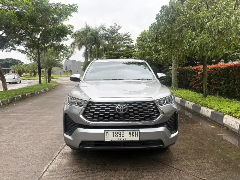 Dp 10 jt Innova ZENIX V 2,0 Matic 2022