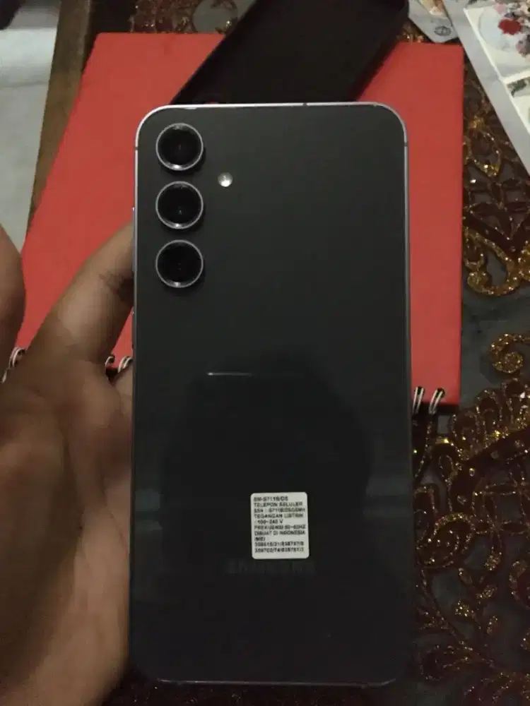 Samsung S23 FE 8/256 SEIN