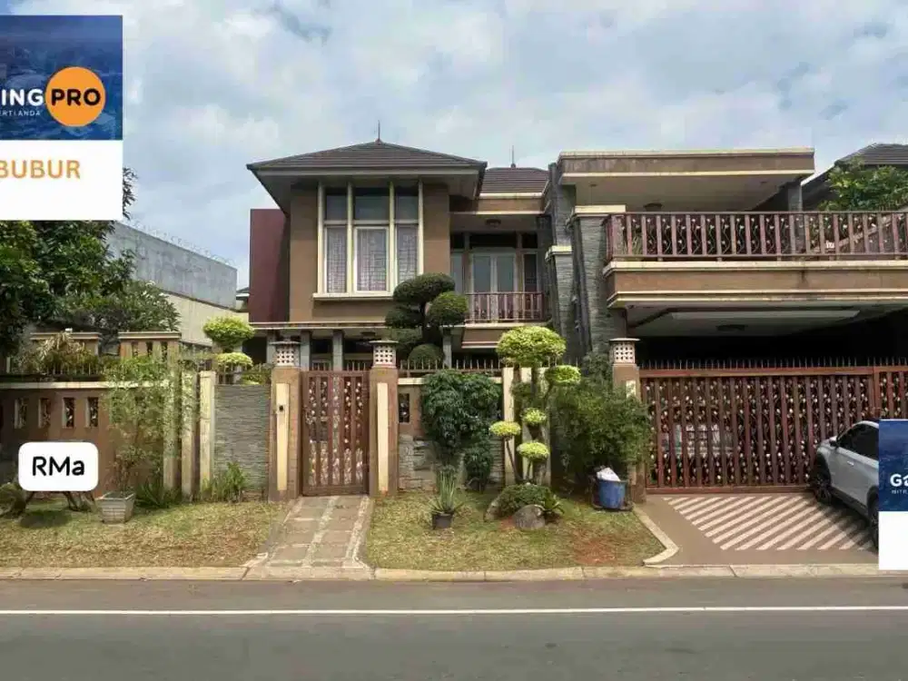 Dijual Rumah Boulevard,  dengan Kolam Renang Pribadi di Kota Wisata