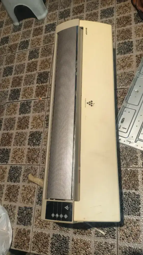 AC Indoor Sharp Plasmacluster copotan Mantaab Joss