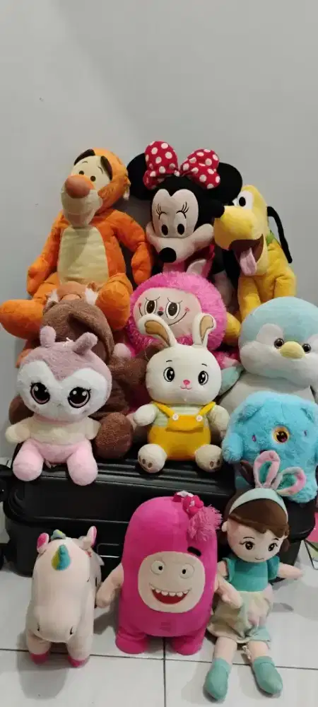 Aneka macam Boneka 15 buah
