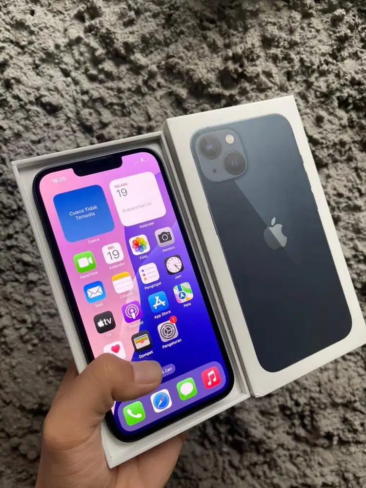 iPhone 13 128gb Black iBox Mulus Terawat Fullset
