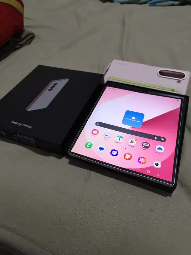 Galaxy fold 6 12/256 ex sein fullset bisa tt