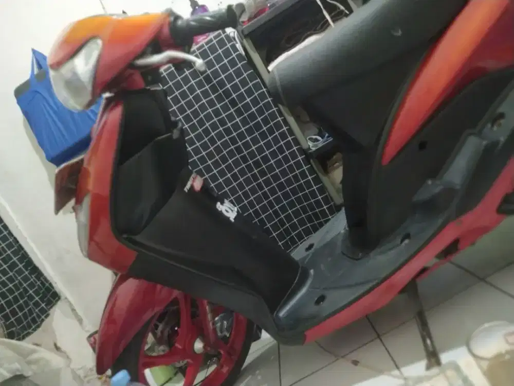 mio smile 2011 maroon