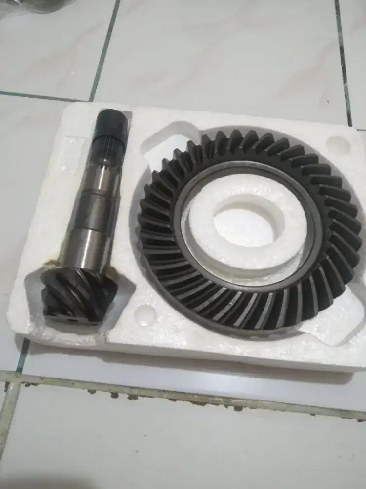 Gir satu set mobil avansa