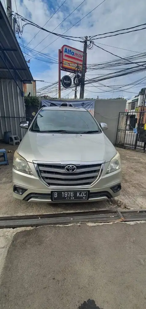 Mobil Kijang Innova Barong siap buat mudik