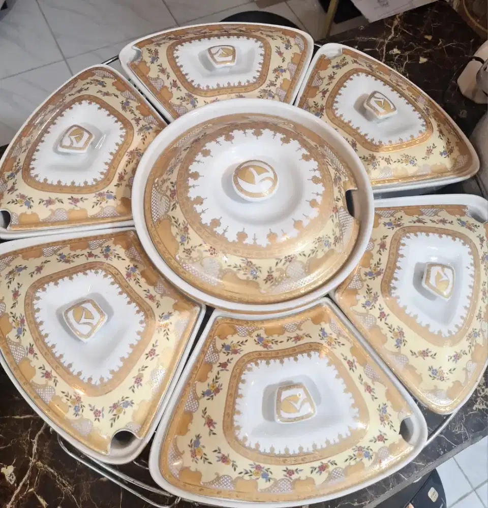 Tempat Lauk Prasmanan Vicenza Original