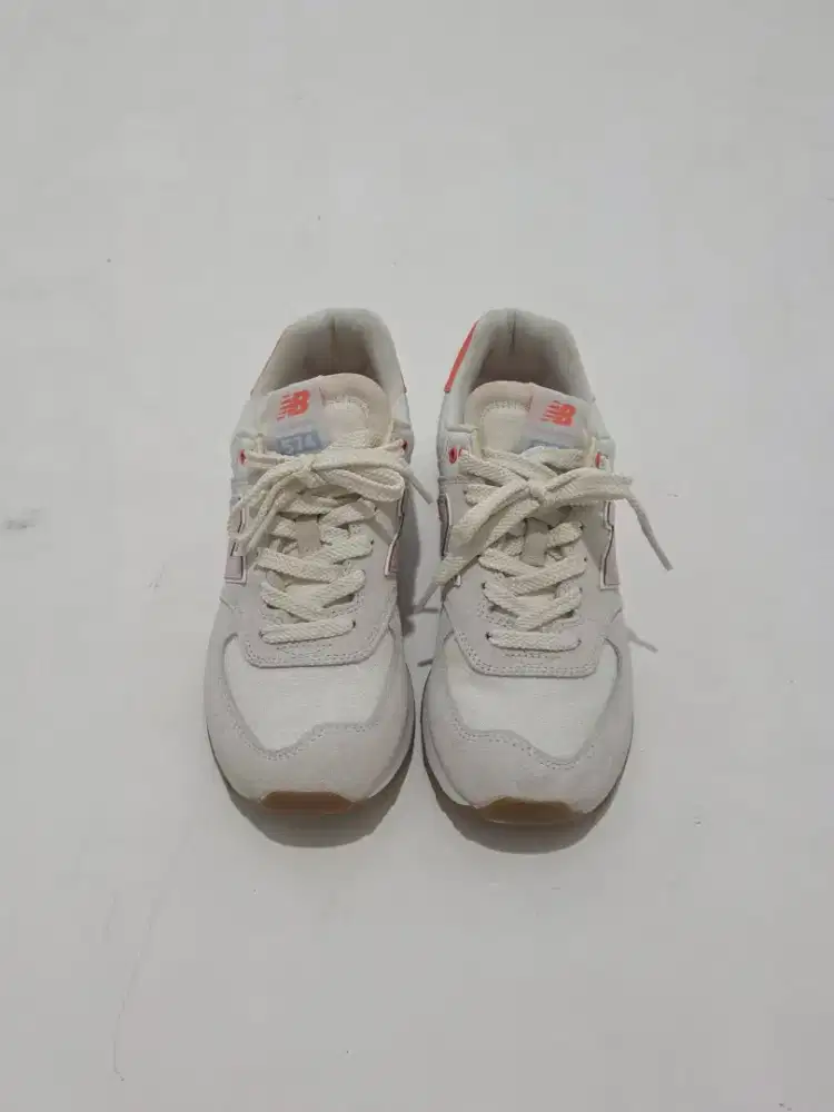 Sepatu New Balance 574 Wanita White Original Size 37.5 or US 7 LikeNew