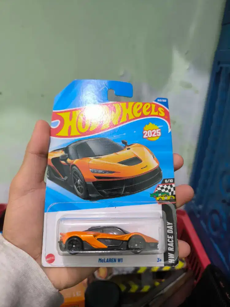 Jual Hotwheels McLaren W1 Orange
